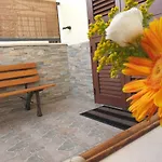Monolocale Viola - A Casa Di Ludovica E Martina